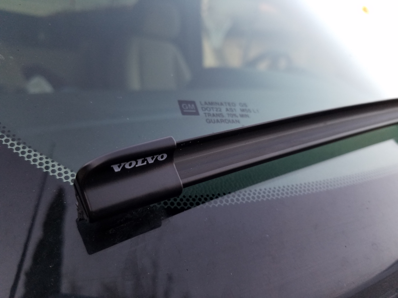 Illustration for article titled 07-13 Silverado windshield wiper HACK: Volvo edition